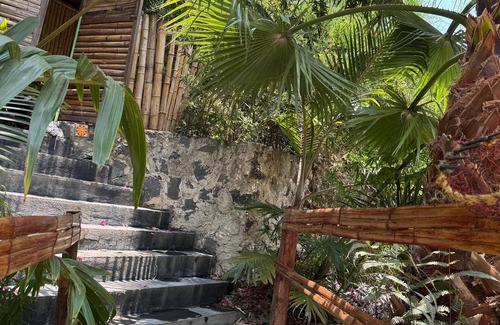 Jalcomulco Cabin | Cabaña El Zapotal in Jalcomulco, Veracruz, 2 minutes from downtown! Pet friendly