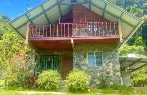 Cerro Punta House | Cabaña familiar Rodeada de Montañas