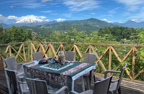 Lican Ray House | Cabaña Licanray, vista volcán Villarrica y lago Calafquén
