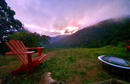 Canton Tarrazu Ski Chalet | Cabaña Los Abuelos