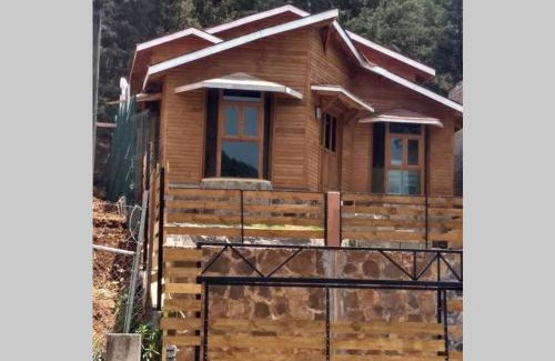 Patzcuaro Ski Chalet | Cabaña Los Nogales