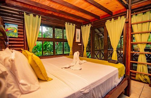 Penas Blancas Ski Chalet | Cabaña Los Tucanes