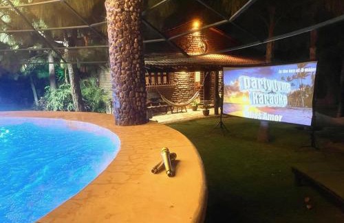 Tequisquiapan House | Cabaña Magnolias con albercajacuzzi