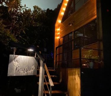 Medellin Ski Chalet | Cabaña Malbec - La Cava Lodge