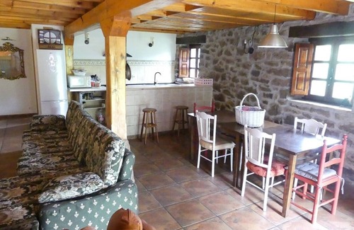 Lierganes Cabin | Cabaña Pasiega Las Lugas en Plena Naturaleza