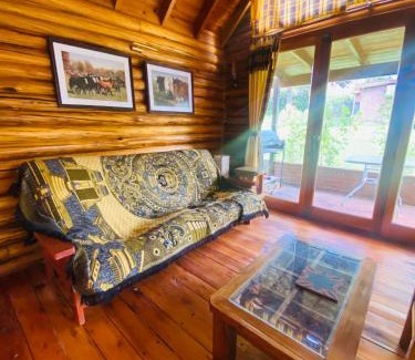 Sierra de los Padres Ski Chalet | Cabaña Soñada - Piscina - Jacuzzi