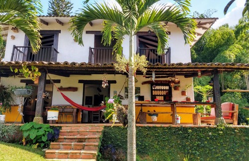 Cali House | Cabaña The View