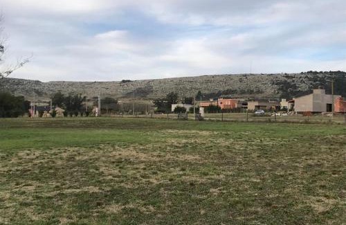 Balcarce Ski Chalet | cabaña vista a la sierra