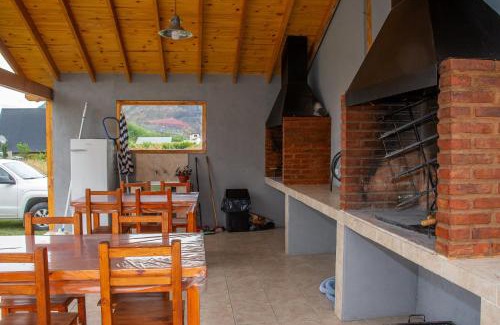 El Hoyo House | Cabañas & Apart Del Sauce