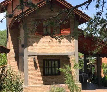 Santa Rosa de Calamuchita Ski Chalet | Cabañas Luz de Luna