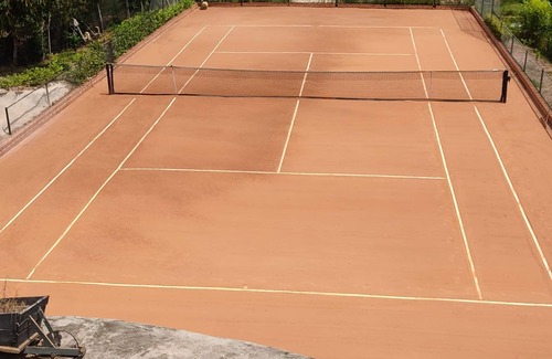 Piedecuesta House | Cabañas de la loma, maravillosa vista, cancha de tenis piscina, en Piedecuesta