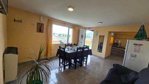 Macrozona Bahia Redonda y Primeros Faldeos Cabin | Cabañas El Amanecer