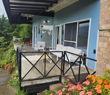 Jaramillo Ski Chalet | Cabañas El Parador