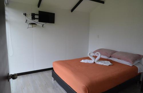 Paipa Ski Chalet | CABAÑAS GLAMPING SALEKA Paipa