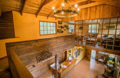Bajos de Lircay Hotel | Cabañas Hosteria de Vilches