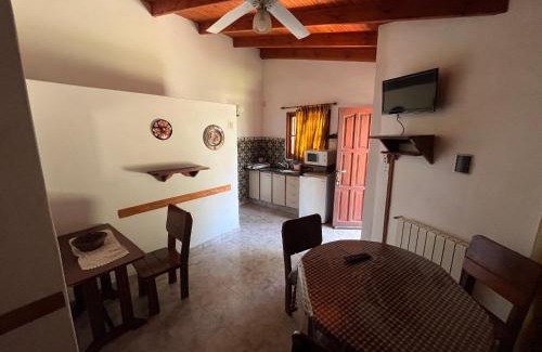 Embalse Hotel | Cabañas Los Aromos