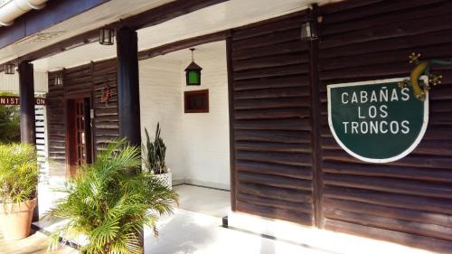 Puerto Valle Cabin | Cabañas Los Troncos