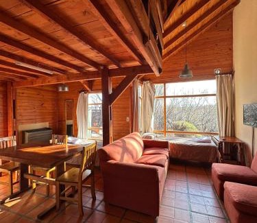 Macrozona Bahia Redonda y Primeros Faldeos Cabin | Cabañas Nevis, excelente ubicación