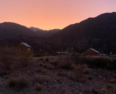 Cuyo Ski Chalet | Cabañas Piquillin Potrerillos Mendoza