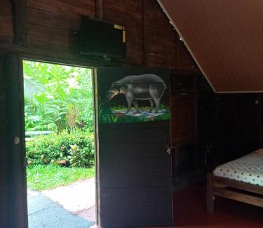 Canton Guatuso Hotel | Cabañas Rio Celeste