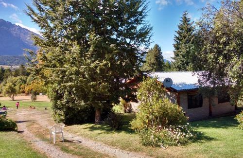 Lago Puelo Cabin | Cabañas San Valentin