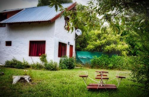 Lago Puelo House | Cabañas UCIHUEN