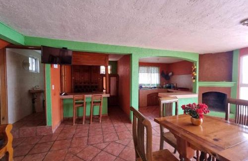 Zirahuen Ski Chalet | Cabañas y Habitaciones El Malecón