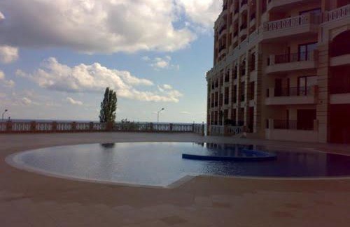 Primorski Apartment | Cabacum Beach Residence (apartments)