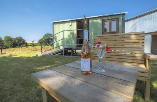 Llanfyrnach Cottage | Caban y Bugail, Abercych