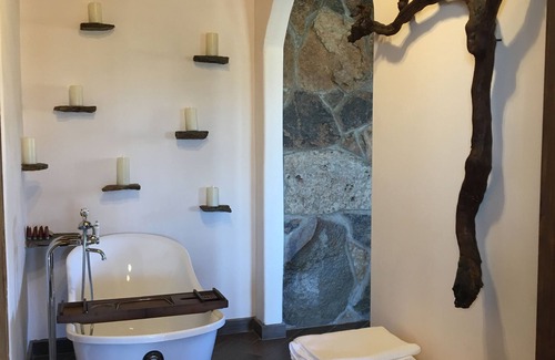 San Antonio de las Minas House | Cabana #2 at Enkanto Vineyard, Valle de Guadalupe