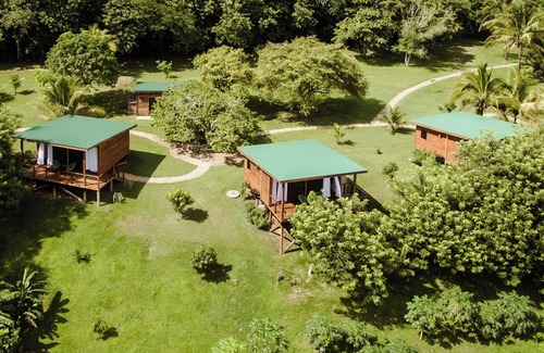 San Ignacio Cabin | Cabana 3 -Modern amenities cabin, on the banks of the Belize River