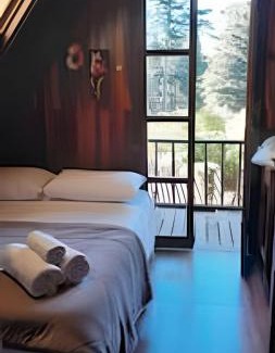 Bairro Lago Negro House | Cabana Alemã Rustica com pátio