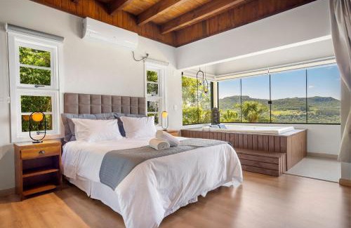 Nova Petropolis House | Cabana Blaue Hütte Vila Germânica by Achei