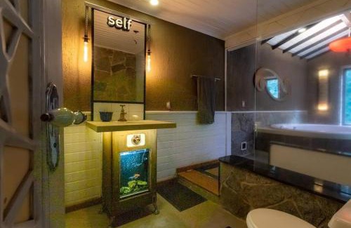Moura Brasil Ski Chalet | Cabana Boutique na Serra com piscina natural