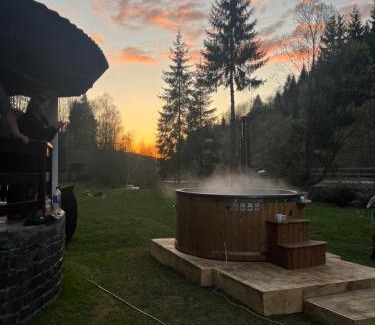 Borsa Cabin | Cabana Briana