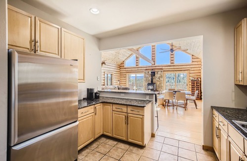 Coal Creek Ski Chalet | Cabana Cielo - Heavenly Views from the Continental Divide to Denver!