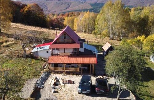 Teregova House | Cabana Cristi Paul Ianosiga