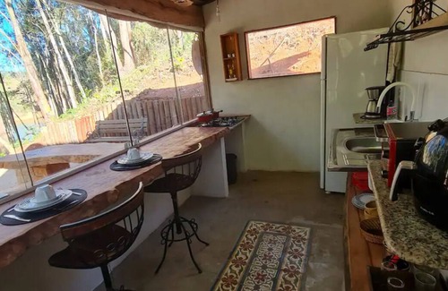 Santa Rita de Ouro Preto Cabin | Cabana em Ouro Preto: Represa Mata Caiaque e Bike