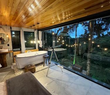 Rancho Queimado Villa | Cabana Entre Árvores- Lavanda