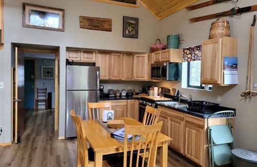 Cloudcroft Cabin | Cabana Escondido borders National Forest yet easy access.