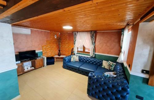 Beclean House | Cabana Giulia