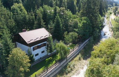 Gura Humorului Cabin | Cabana Gura Voronețului