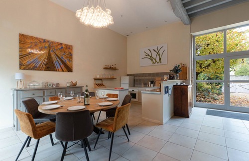 Bresse-sur-Grosne Villa | Cabana & Le Foineau - Maison avec piscine