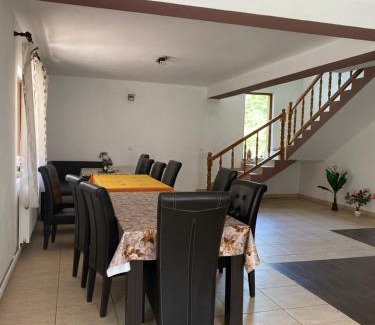 Albac Cabin | Cabana Mario