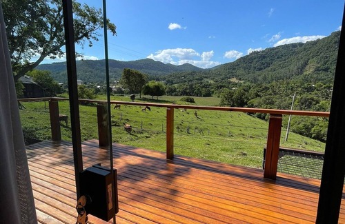 Picada Cafe Cabin | Cabana Montana