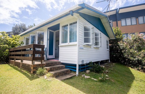 Point Lookout House | Cabana - One of the only original Straddie beach shacks left standing.