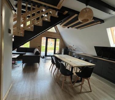 Borsa Ski Chalet | CabanA Oscar