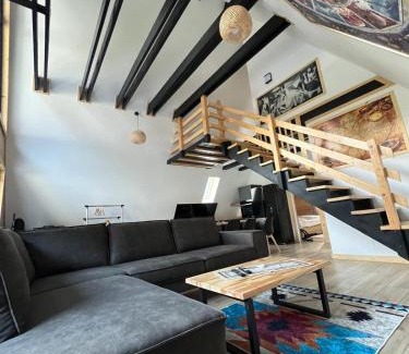 Borsa Ski Chalet | CabanA Oscar