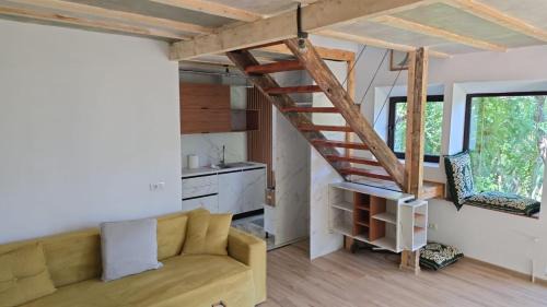 Visinesti Villa | CABANA panoramică din Maluri