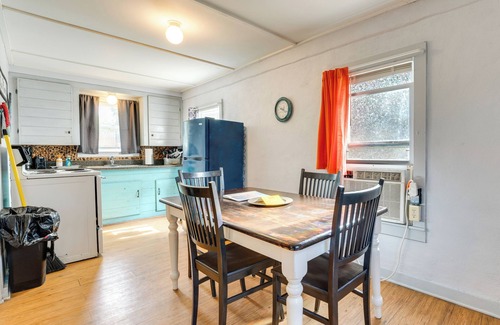 Concan Cottage | 'cabana Sol' Cabin: 4 Mi to Garner State Park